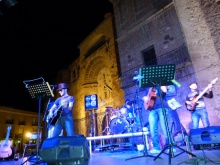Una de las actuaciones de Jimenos Band en la plaza de Manzanares