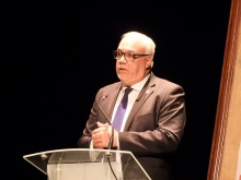 Julián Nieva, alcalde de Manzanares, inauguró el curso
