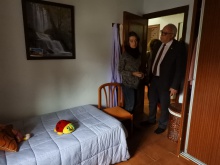 Julián Nieva visita la casa de acogida de Basida