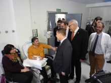 El presidente Emiliano García Page visita el hospital Virgen de Altagracia de Manzanares