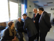 El presidente Emiliano García Page visita el hospital Virgen de Altagracia de Manzanares