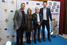 Arancha Salamanca y Manolo Cal junto con los organizadores de ManzanaREC