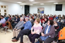 Mucho interés en la charla celebrada en la biblioteca municipal