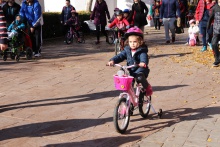 Fiesta solidaria de la bicicleta para peques 2019