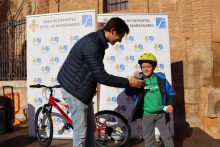 Fiesta solidaria de la bicicleta para peques 2019