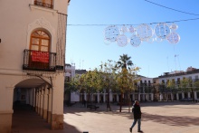 Instalación del alumbrado navideño