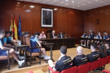 Ofrenda floral y recepción en el Ayuntamiento al Manzanares FS (fin de temporada 2021-22) 