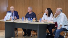 Manuel Peinado intervino en la presentación del libro