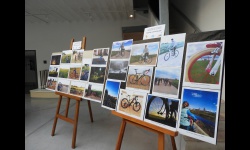 Exposición de fotos participantes en la primera edición