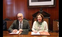 Firma convenio Oficina Emplea_Julián Nieva y Patricia Franco