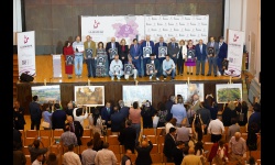 Foto de todos los galardonados por el CRDO La Mancha