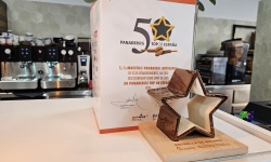 El Horno de Esther exhibe su premio al tercer mejor pan de España