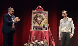 José María Callejas junto al cartel y José Crespo