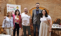Los concejales Gemma de la Fuente y Jesús Romero asistieron a la cata de Acicate