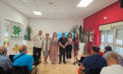 Charla sobre IA en el Centro de Mayores