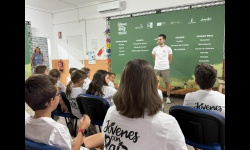 Uno de los talleres formativos de Jóvenes con Raíz