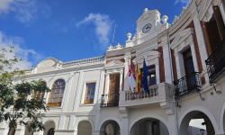 Fachada del Ayuntamiento de Manzanares