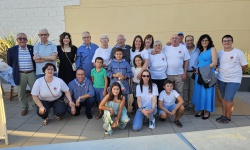 Miembros de la AAVV San Blas y autoridades municipales en la gala vecinal  2025