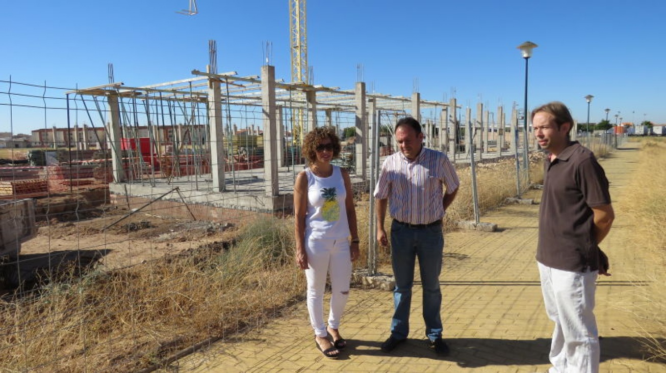 Visita a las obras del nuevo Colegio "Divina Pastora"
