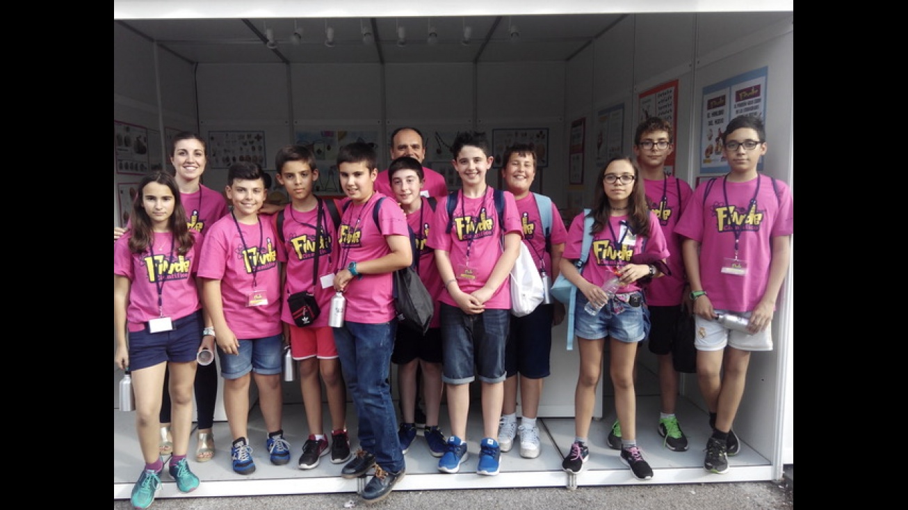 Alumnado del IES "Azuer" participa en el "Finde Científico"