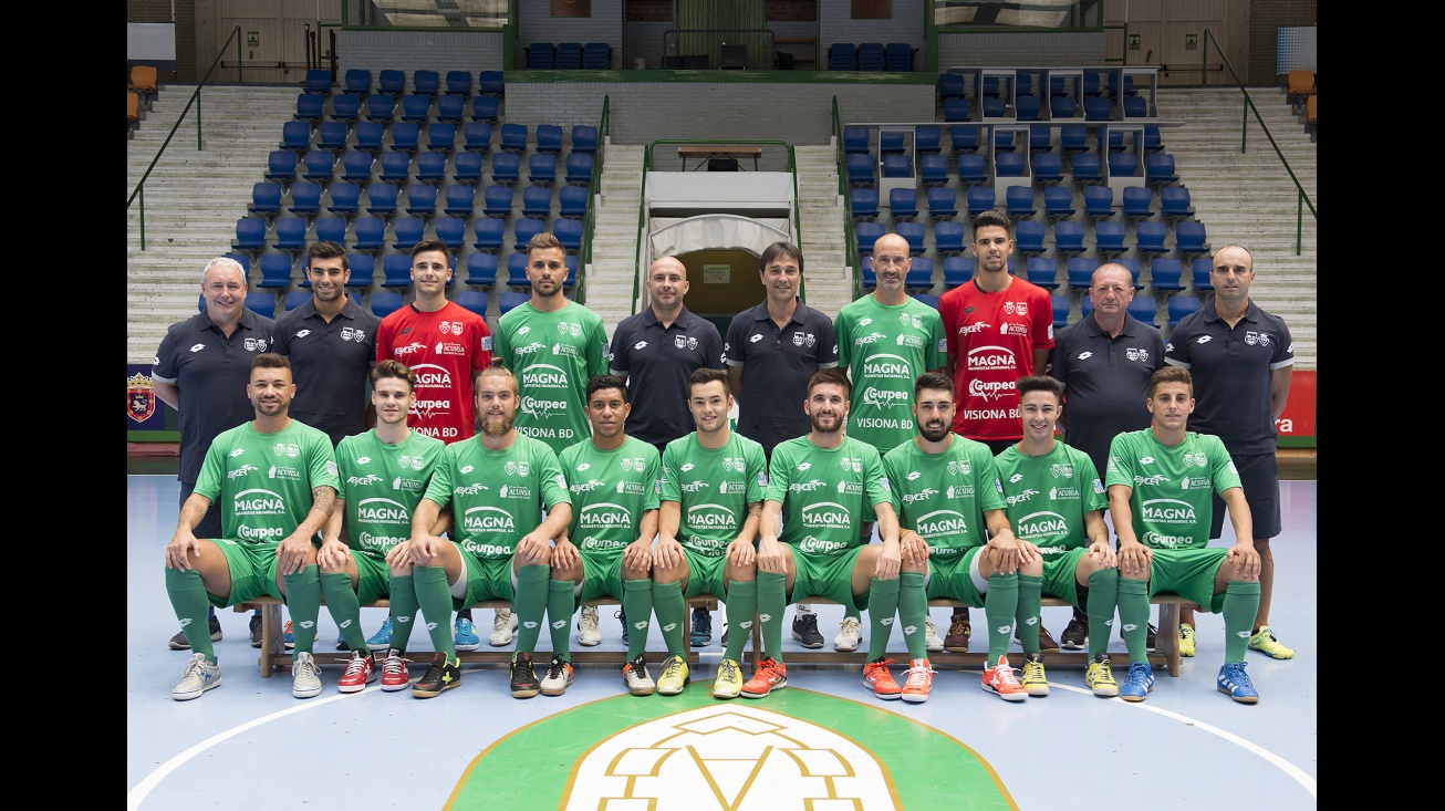 Plantilla del Osasuna Magna. Foto: CD Xota