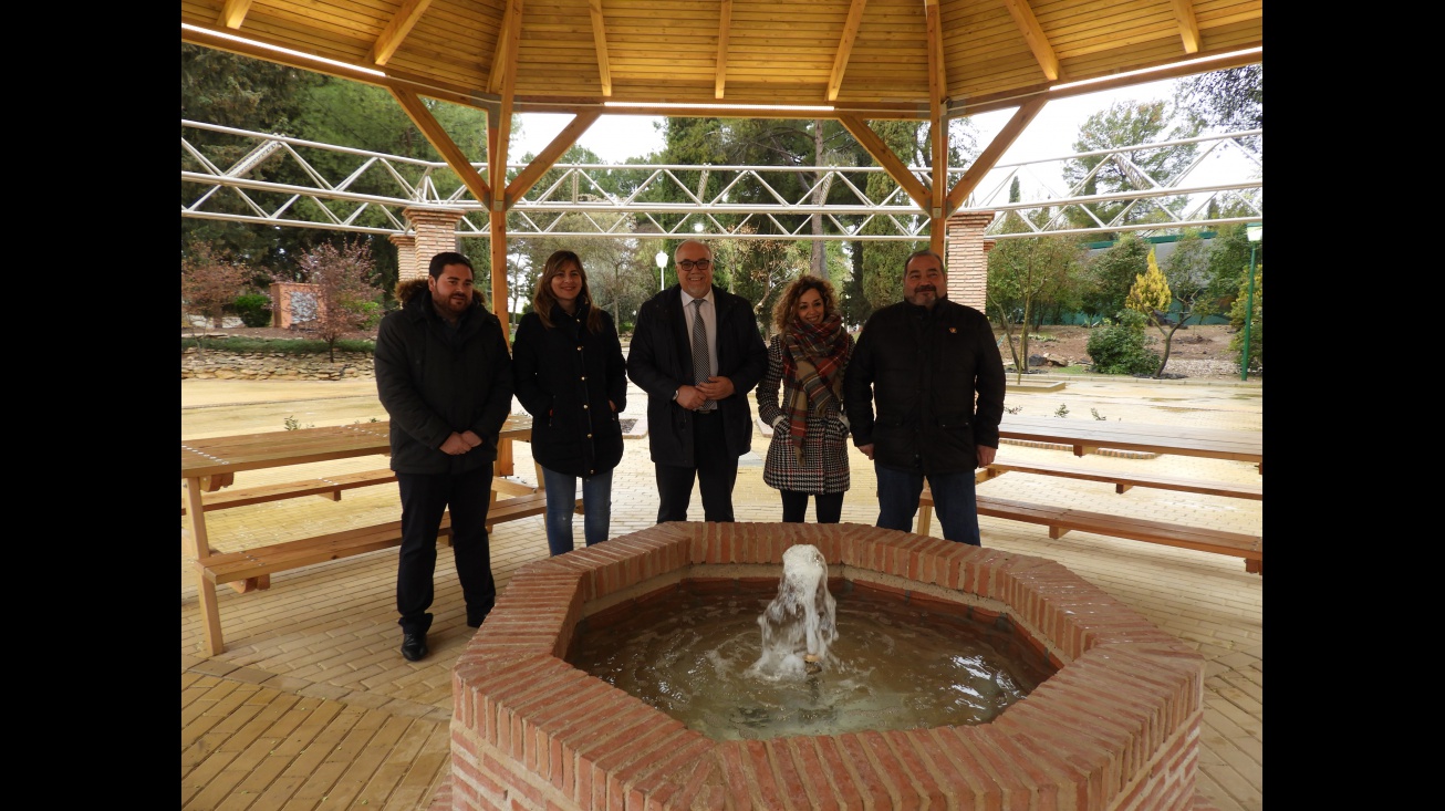 Representantes del Equipo de Gobierno visitan el nuevo merendero