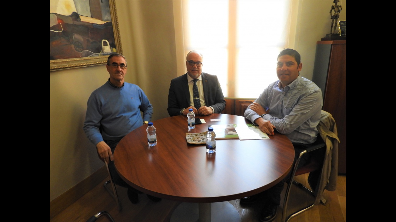 Julián Nieva junto a Raúl Alguacil y Toribio Arias