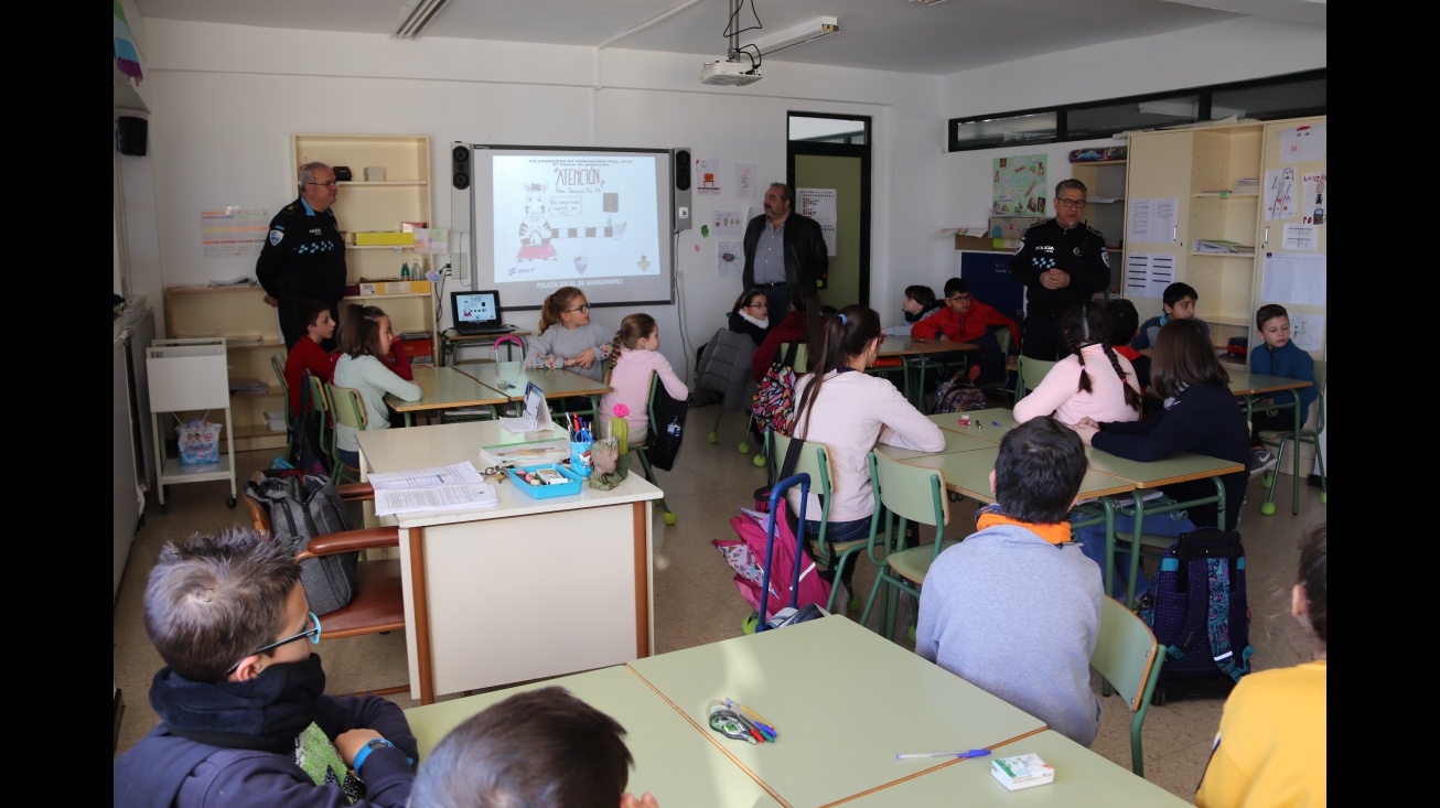 Charla de Seguridad Vial en el colegio Tierno Galván