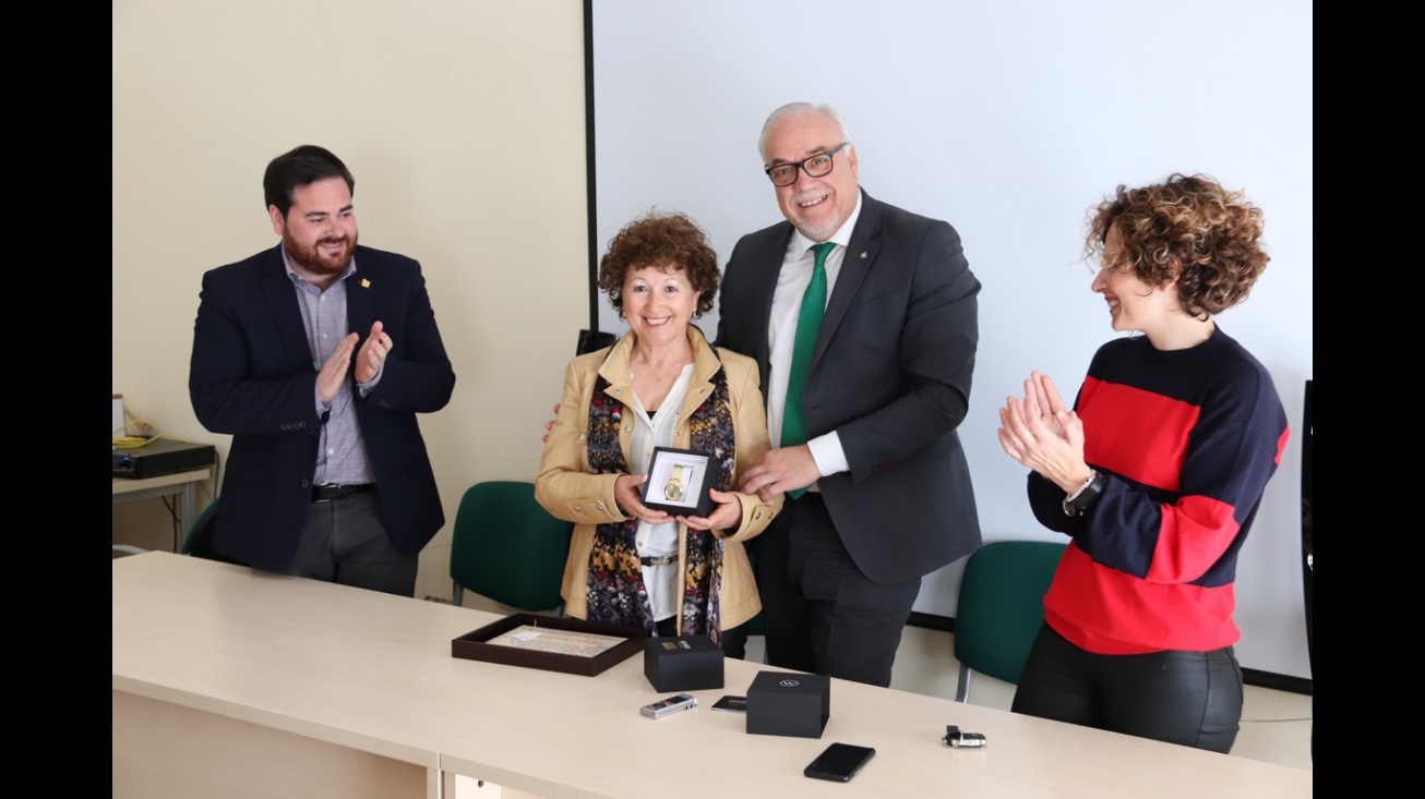 Jubilación de Valentina Vázquez de Agredos