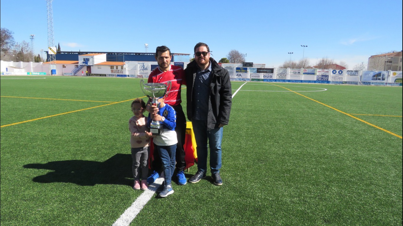 Liga local de fútbol aficionado