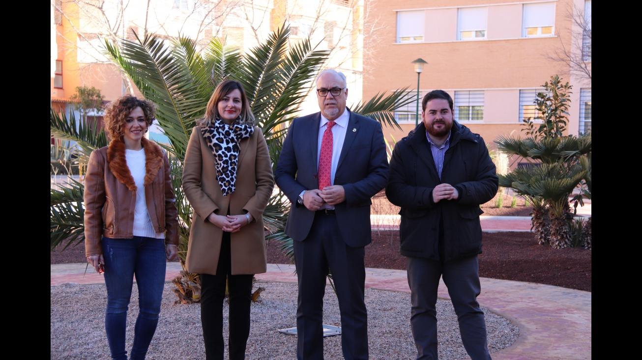 El barrio Nuevo Manzanares ya puede disfrutar de su nuevo parque
