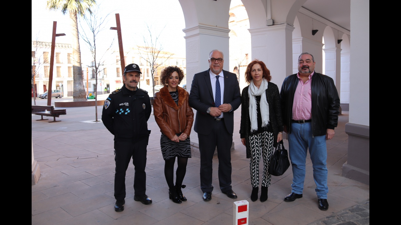 La subdelegada del Gobierno Maria de los Ángeles Herreros visita Manzanares