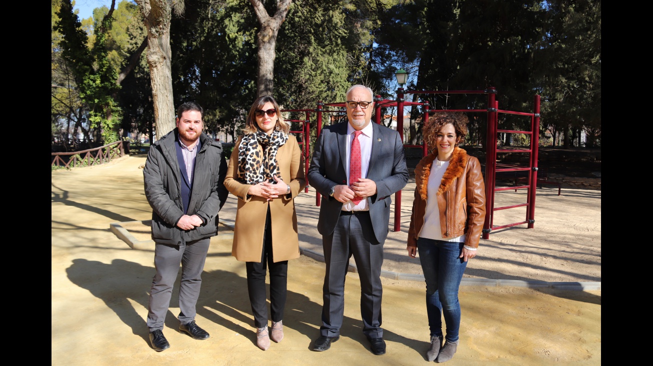 Visita a la nueva zona de calistenia en el parque