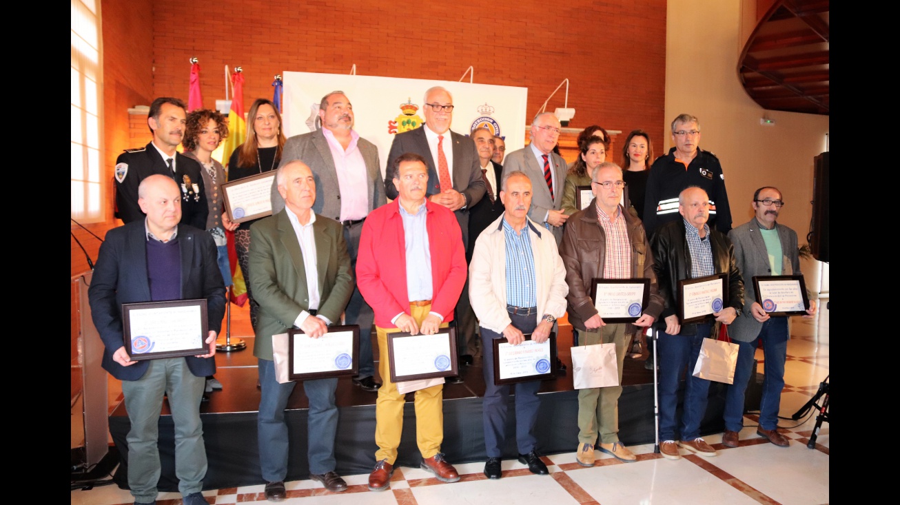 Foto conjunta con los homenajeados