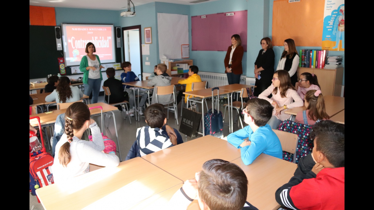 Primera sesión del programa en el colegio Divina Pastora