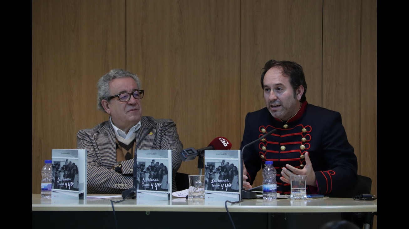 Presentación del libro 'Las hienas, Teresa y yo'