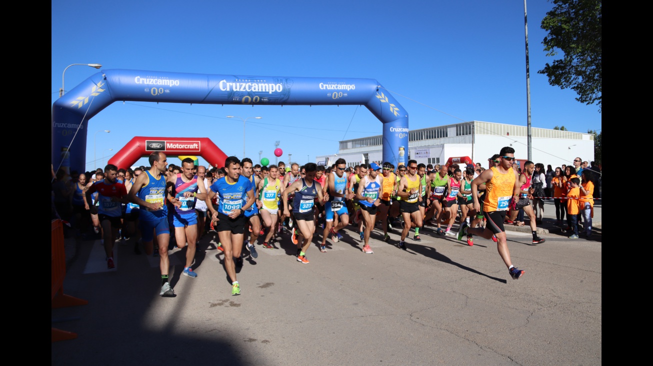Salida de la Carrera Popular de Manzanares en 2019