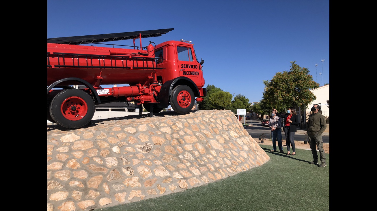 Restaurado el camión de bomberos que se integra en el nuevo concepto de avenida de la circunvalación