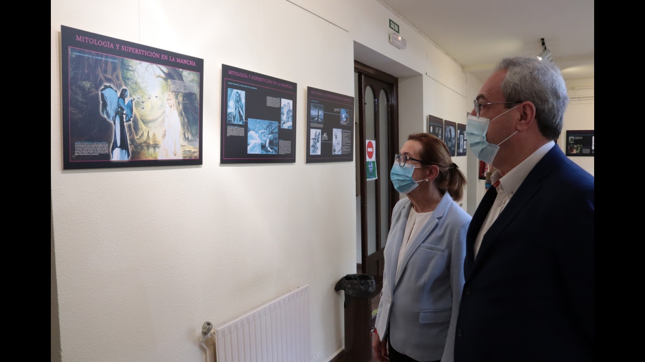Inauguración de la exposición 'Mitología y superstición en la Mancha'