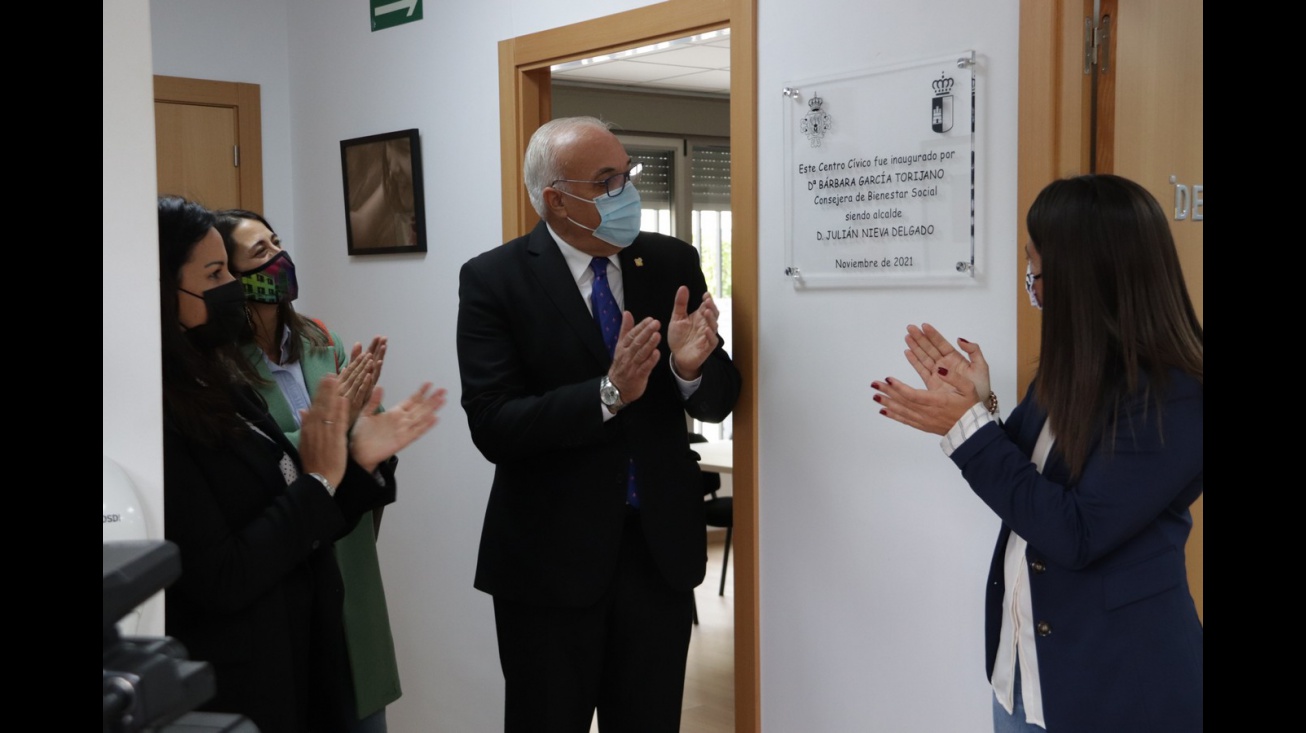 Inauguración del centro cívico 'Avenida del Parque'