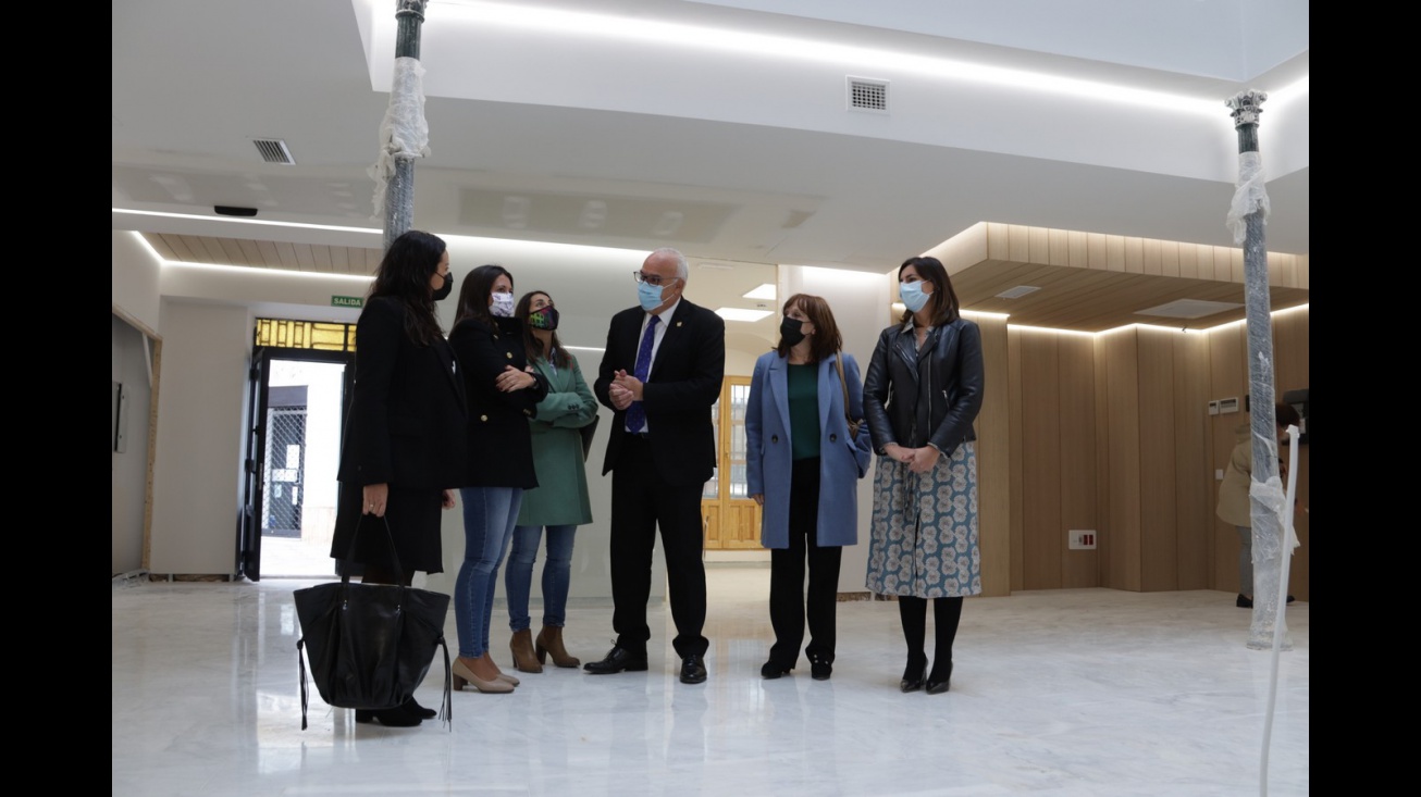 Visita de la consejera a las obras de la Casa Josito