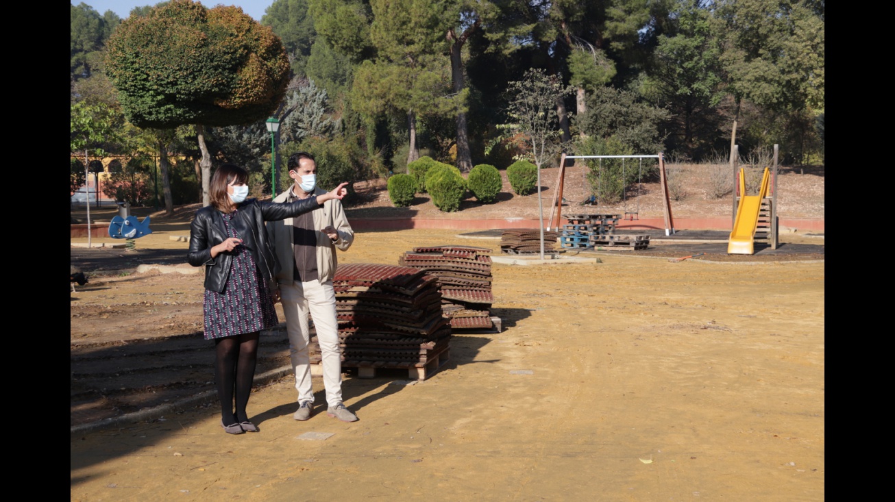 Obras de renovación de la zona infantil del parque
