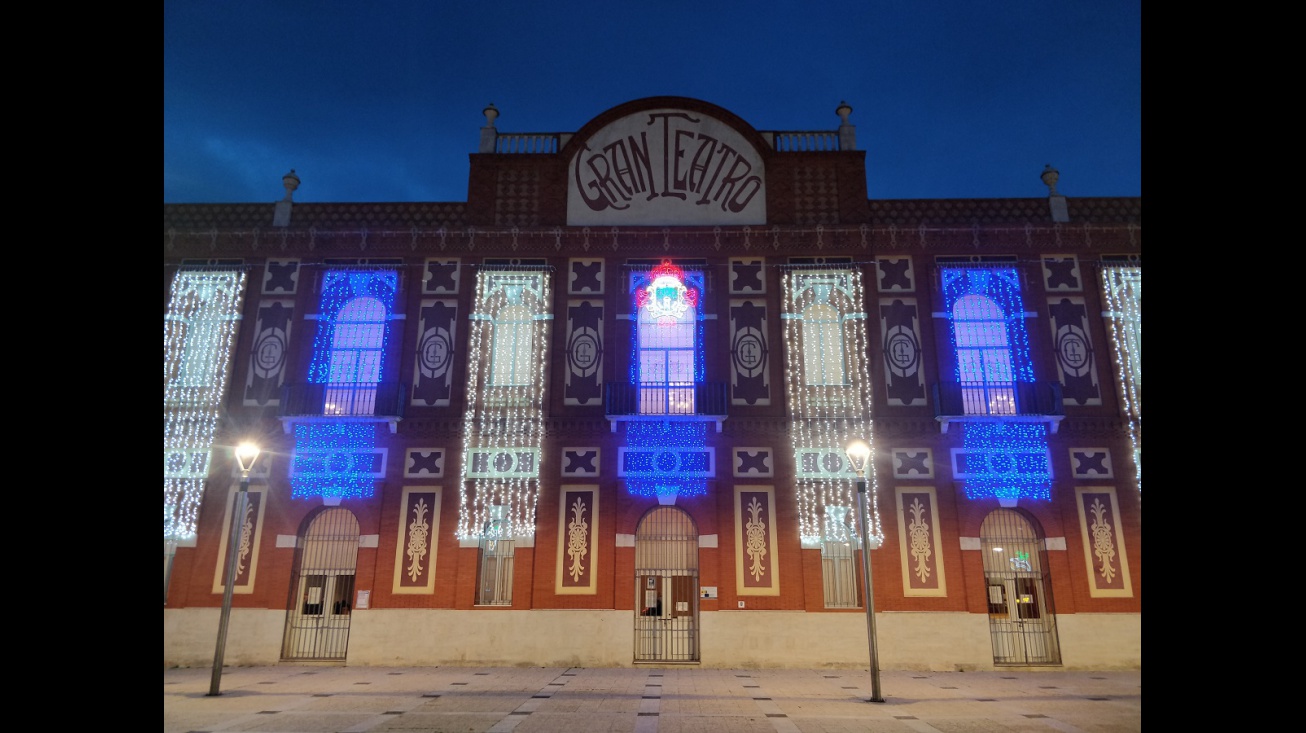 Iluminación navideña del Gran Teatro de Manzanares (2020)