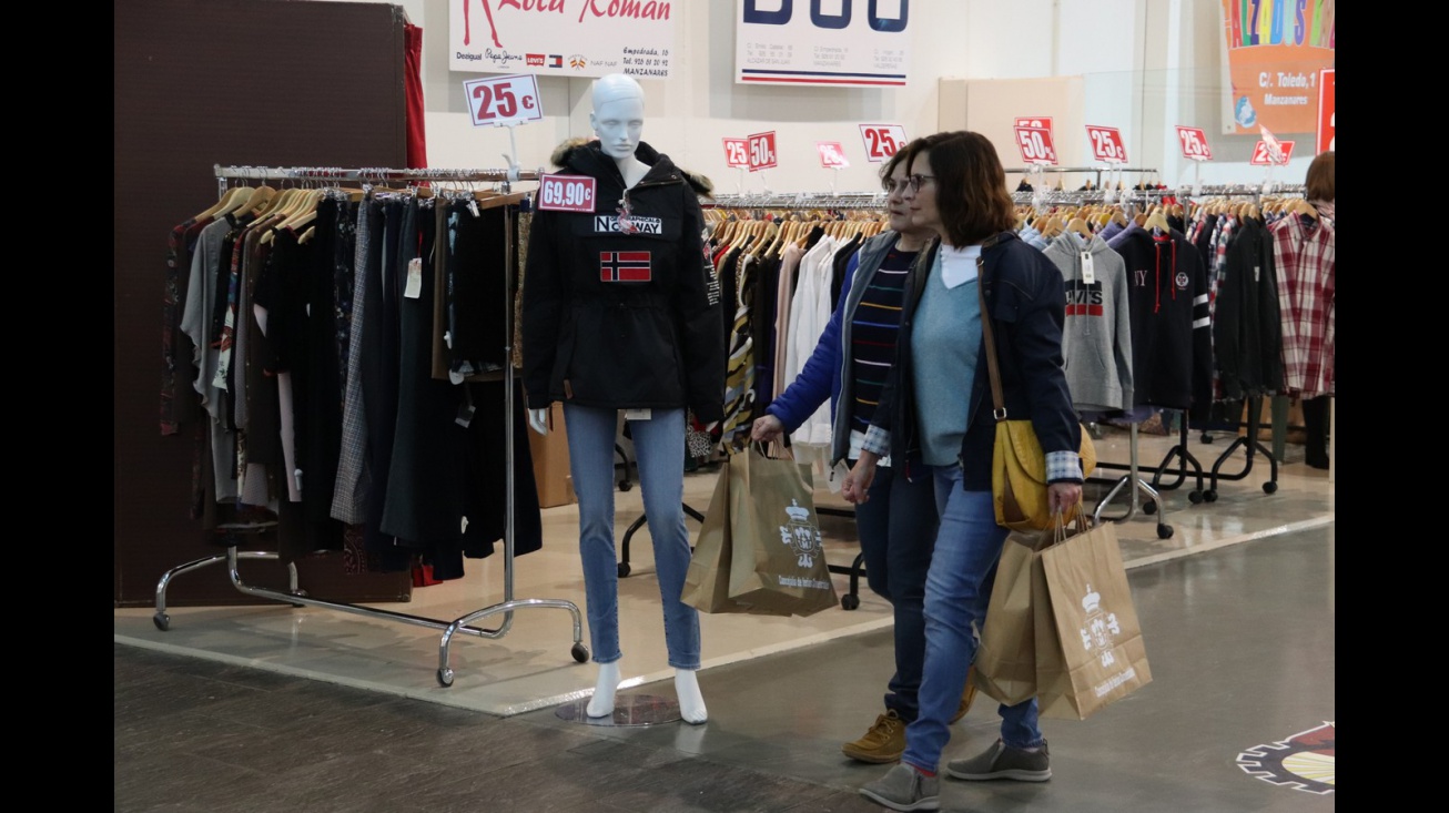Imagen de archivo feria del stock 2020