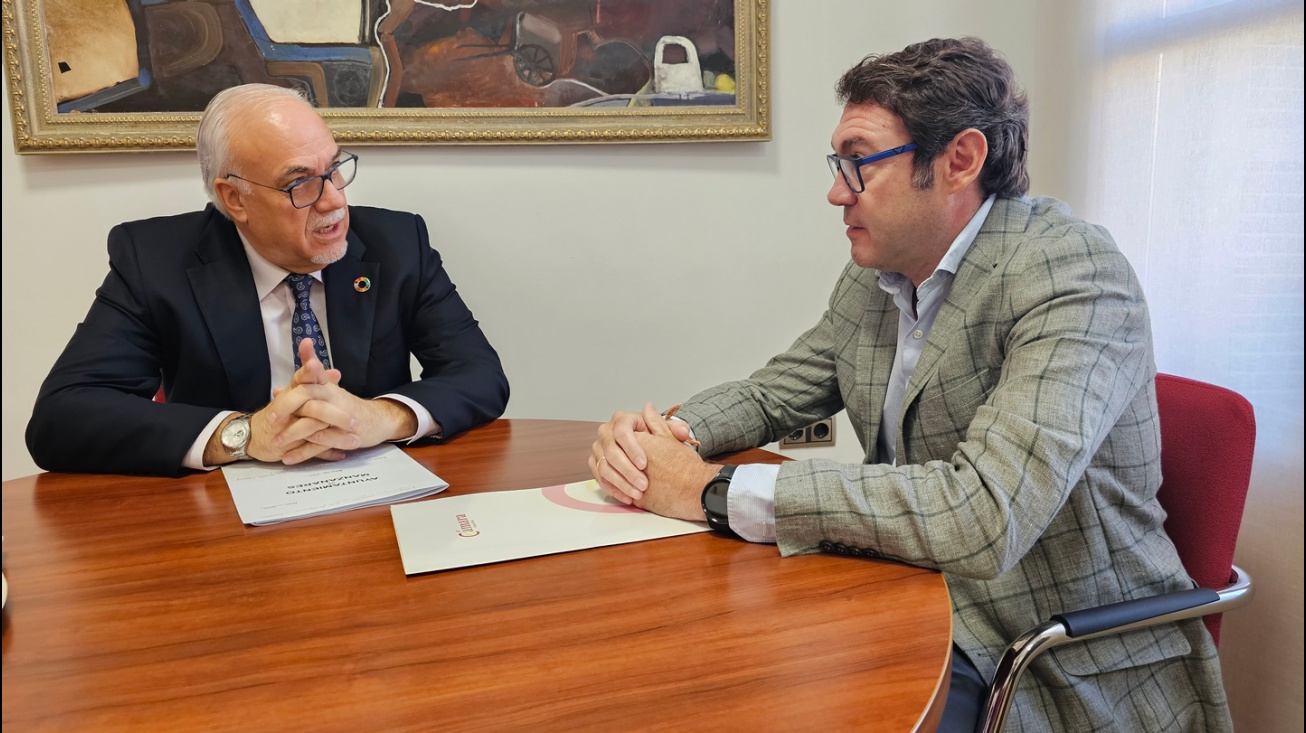Reunión de Julián Nieva con José Luis Ruiz (Cámara de Comercio de Ciudad Real)