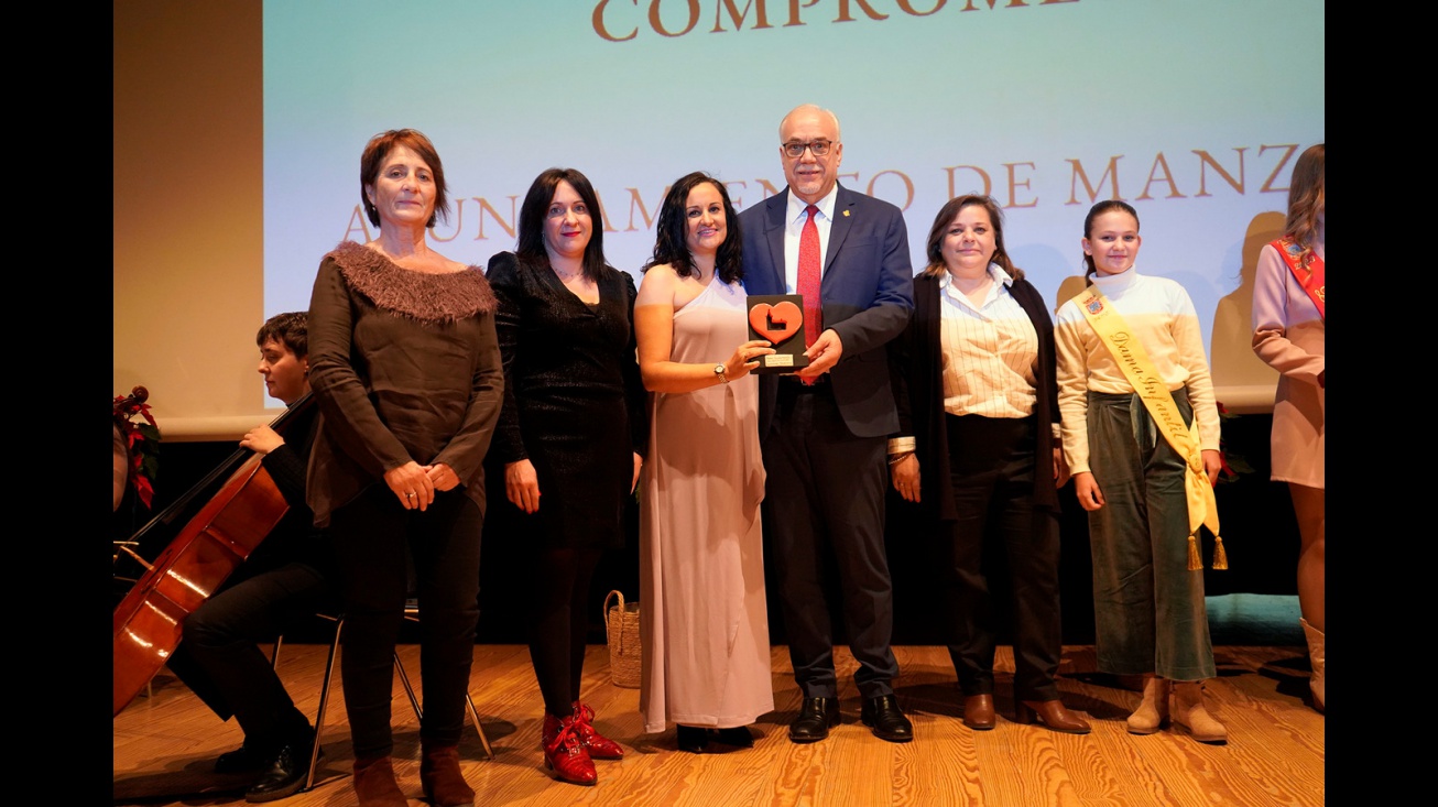 Premio Contigo al ayuntamiento más comprometido (Fotografía: Ayuntamiento de La Roda)
