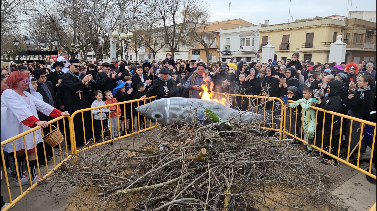 Emoción al recordar a los carnavaleros fallecidos 