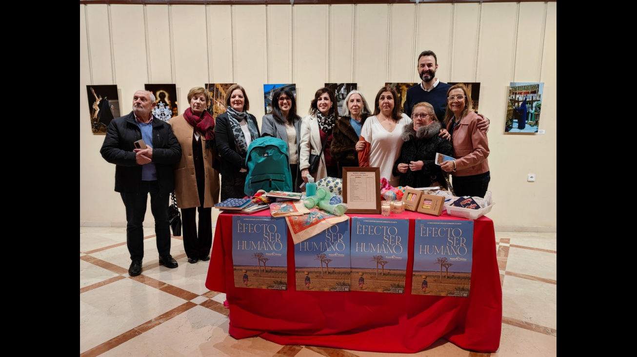 Agustín Durán en la gala solidaria de Manos Unidas Manzanares 2024