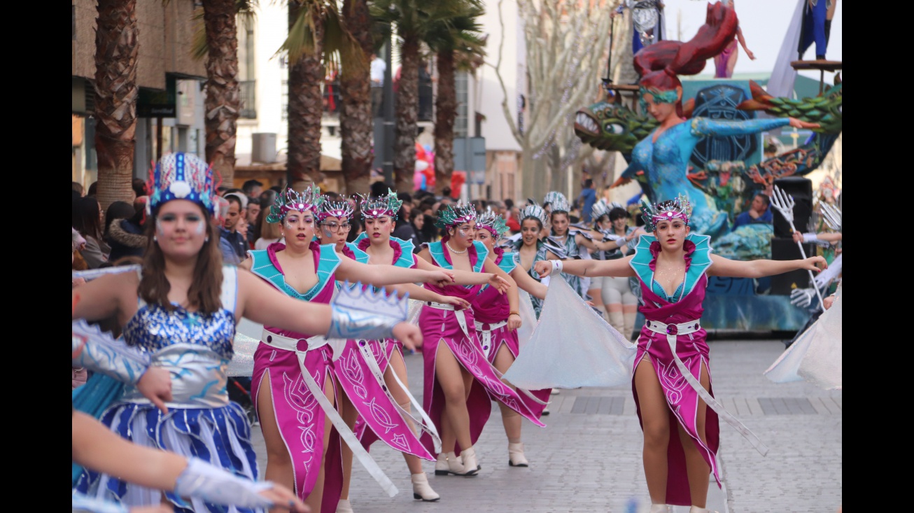 Los principales cambios en el tráfico y estacionamiento son con motivo del desfile del lunes 