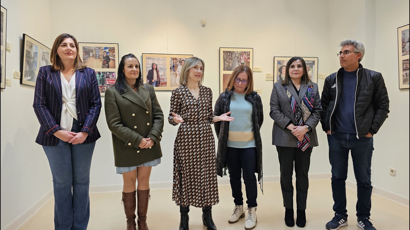 Exposición Mujeres empresarias de Manzanares